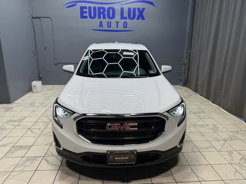 Used 2020 GMC Terrain SLE image 3