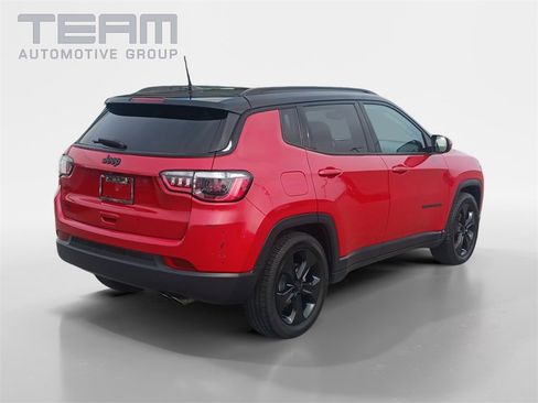 Used 2021 Jeep Compass Latitude w/ Sun and Sound Group image 7