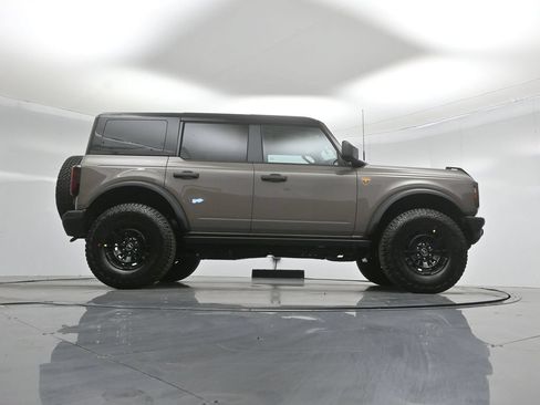 New 2026 Ford Bronco Badlands AWD/4WD image 45