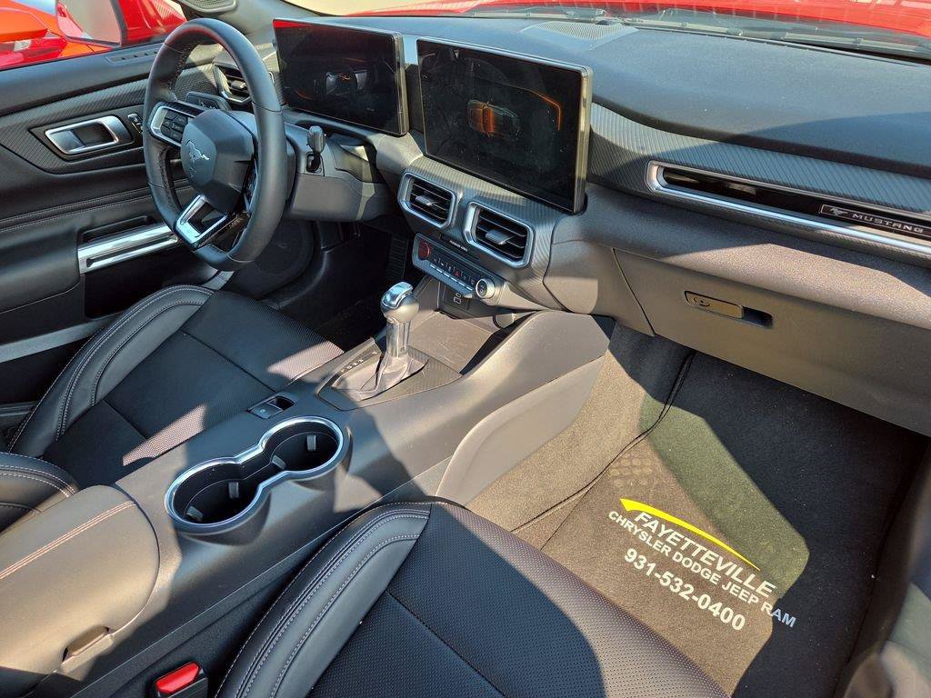 Used 2026 Ford Mustang Premium RWD image 38