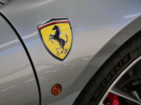 Used 2018 Ferrari 488 GTB image 46