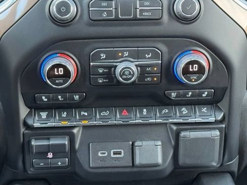 Certified 2022 Chevrolet Silverado 2500 High Country w/ Z71 Off-Road Package AWD/4WD image 16