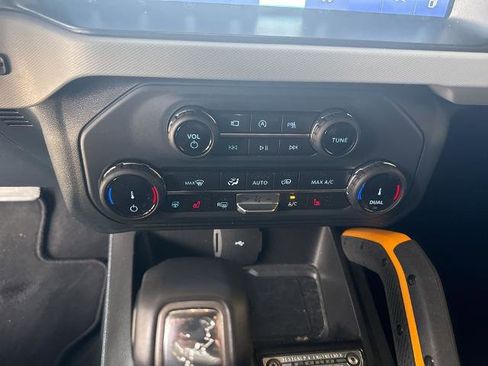Certified 2022 Ford Bronco Badlands AWD/4WD image 13
