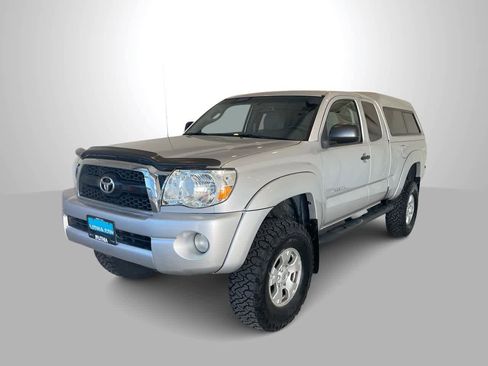 Used 2011 Toyota Tacoma 4x4 Access Cab V6 image 1