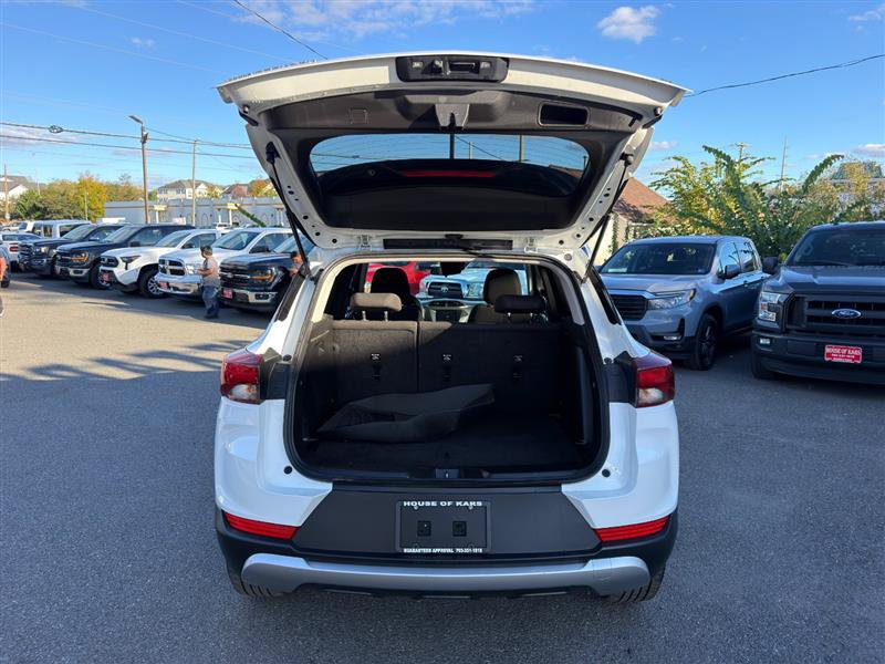 Used 2021 Chevrolet TrailBlazer LT AWD/4WD image 4