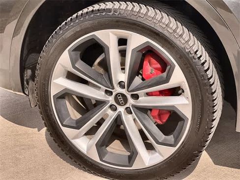 Used 2024 Audi Q5 2.0T Premium Plus image 9