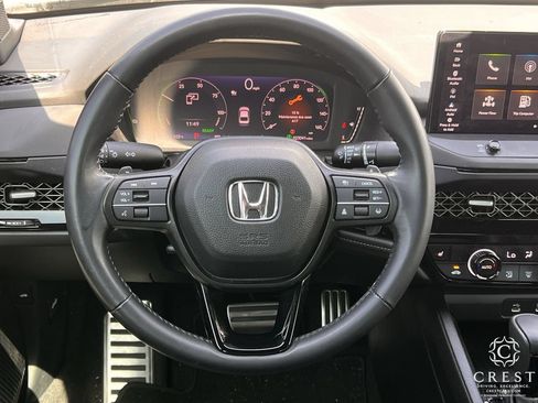 Used 2024 Honda Accord Sport image 11