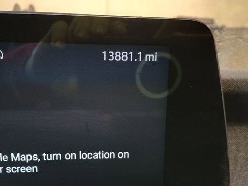 Used 2025 Ford Expedition Platinum image 3