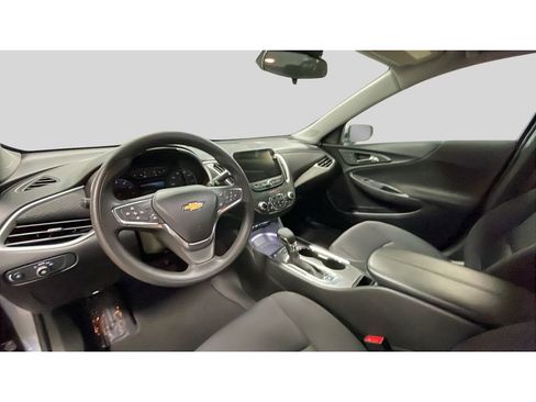 Used 2024 Chevrolet Malibu LT FWD image 11