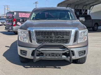 Used 2017 Nissan Titan SV video 2