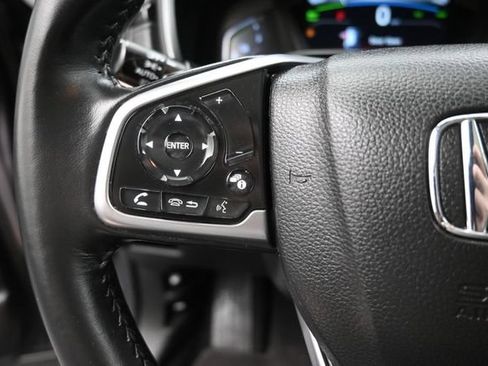 Used 2022 Honda CR-V Touring image 3