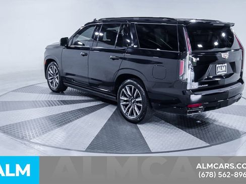 Used 2023 Cadillac Escalade Sport Platinum AWD/4WD image 7