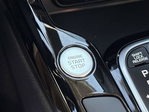 Used 2023 Kia Soul GT-Line image 31