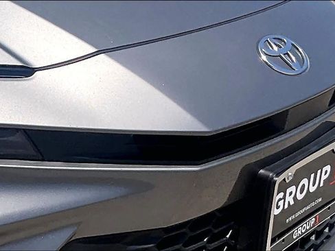 Used 2025 Toyota Camry SE FWD image 29