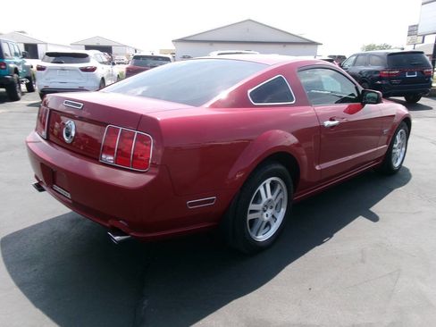 Used 2008 Ford Mustang GT Premium RWD image 6