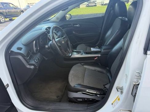 Used 2013 Chevrolet Malibu LT FWD image 16