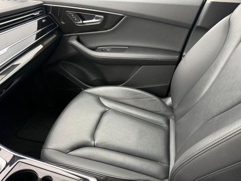 Used 2023 Audi Q7 3.0T Premium Plus image 20