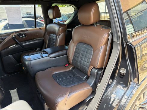 Used 2020 Nissan Armada Platinum w/ Platinum Reserve Package RWD image 36