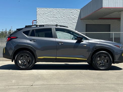 Used 2025 Subaru Crosstrek 2.5i Sport w/ Popular Package #4A AWD/4WD image 2