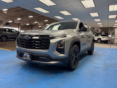 New 2026 Chevrolet Equinox LT w/ Convenience Package II image 11