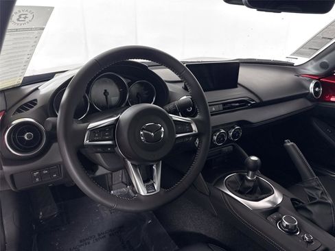 Certified 2025 MAZDA MX-5 Miata Grand Touring image 4