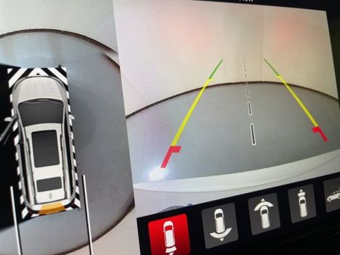 New 2026 Chrysler Pacifica Select FWD image 33