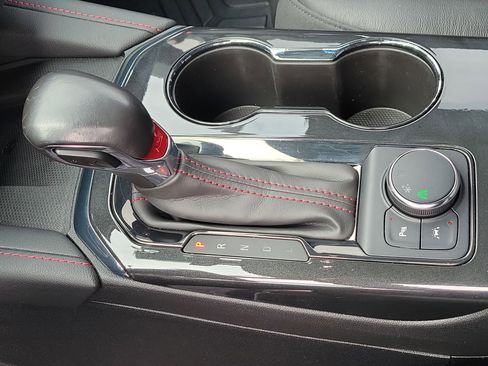 Used 2019 Chevrolet Blazer RS image 30