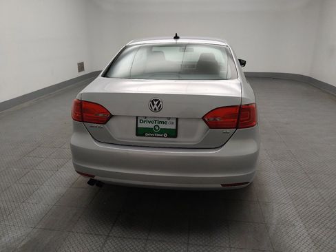 Used 2014 Volkswagen Jetta SE FWD image 7