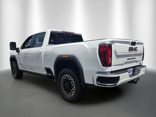 Used 2021 GMC Sierra 2500 AT4 w/ AT4 Premium Plus Package AWD/4WD image 3