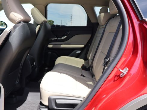 Used 2025 Lincoln Corsair Reserve FWD image 10