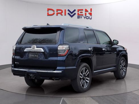 Used 2016 Toyota 4Runner Limited image 5