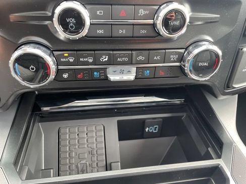 New 2026 Ford F250 Lariat w/ Lariat Ultimate Package AWD/4WD image 32