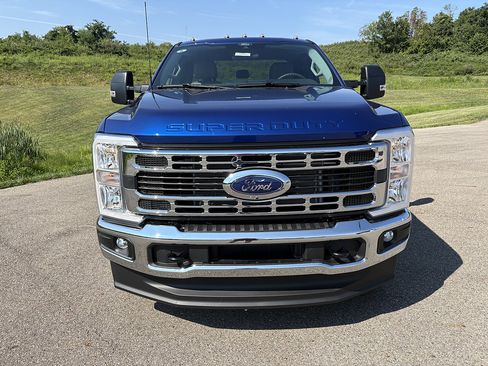 New 2026 Ford F350 XLT w/ 360-Degree Camera Package AWD/4WD image 8