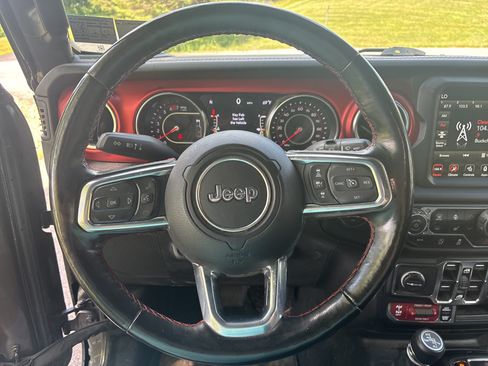 Used 2021 Jeep Wrangler Unlimited Rubicon AWD/4WD image 18