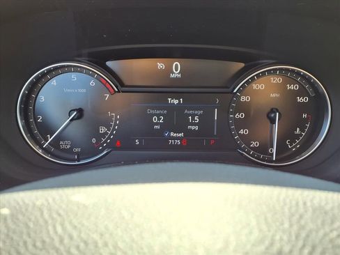 Used 2023 Cadillac XT4 Luxury w/ Cold Weather Package image 12