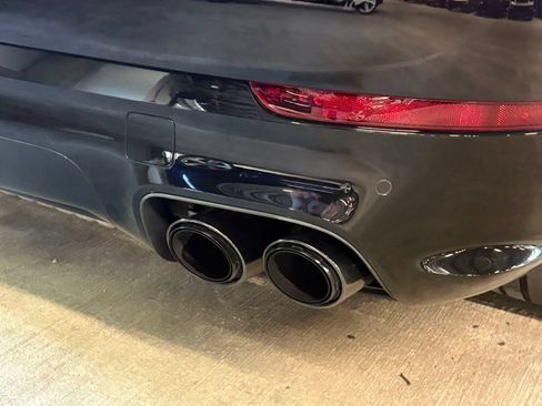 Used 2019 Porsche Cayenne Turbo AWD/4WD image 14