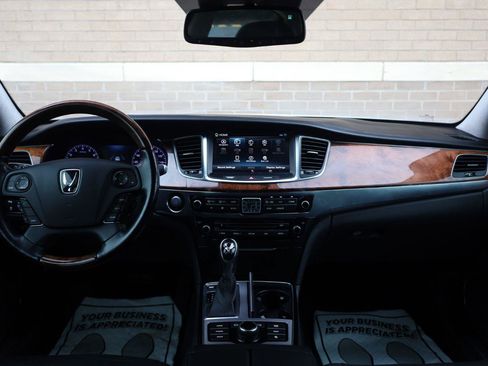 Used 2015 Hyundai Equus Signature RWD image 30