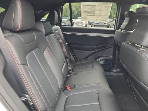 New 2025 Jeep Wagoneer S Launch Edition image 29