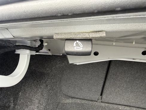 Used 2019 Volkswagen Jetta S image 35