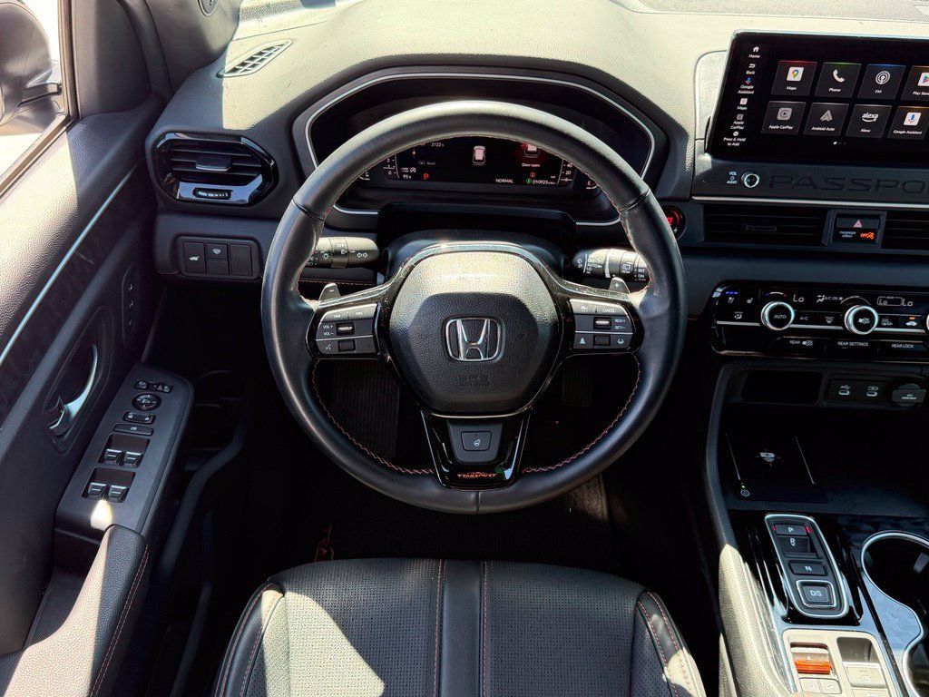 Used 2026 Honda Passport TrailSport Elite image 9