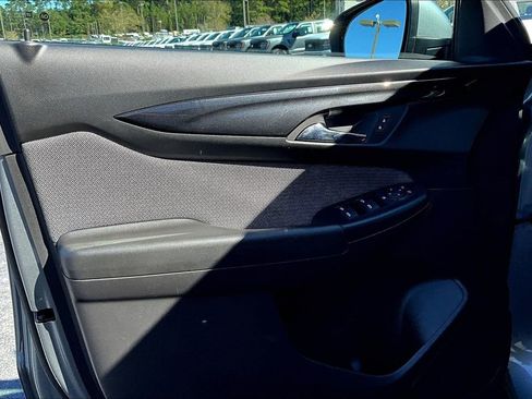 Used 2025 Chevrolet TrailBlazer LT image 23