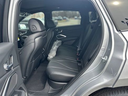 New 2026 Acura RDX SH-AWD image 12