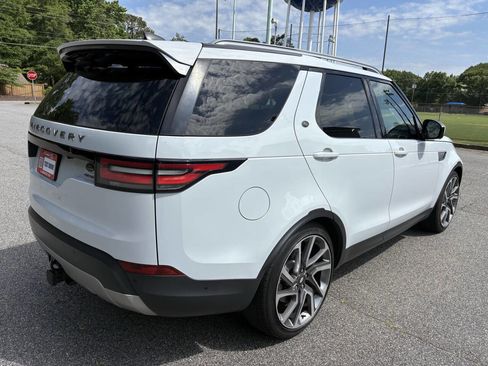 Used 2017 Land Rover Discovery HSE AWD/4WD image 4