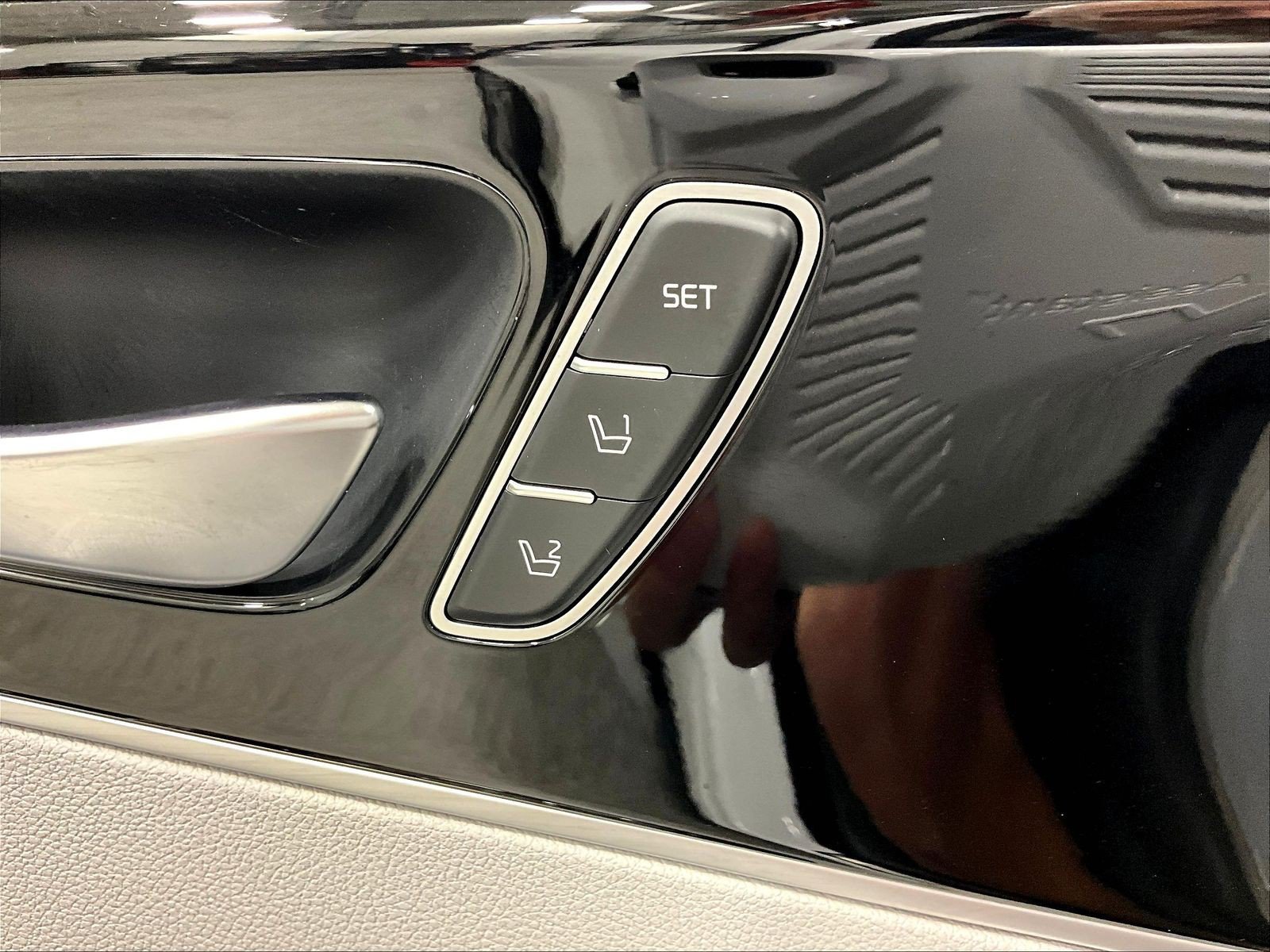 Used 2020 Kia Sorento SX AWD/4WD image 37