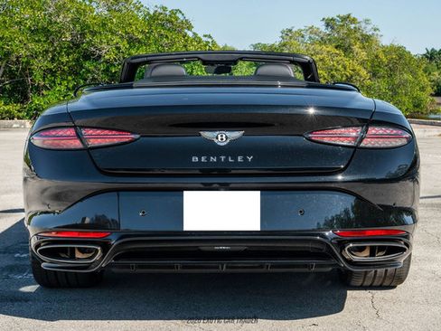 Used 2025 Bentley Continental GT Speed image 7