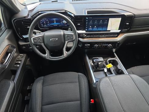 Used 2024 Chevrolet Silverado 1500 RST AWD/4WD image 20