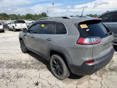 Used 2021 Jeep Cherokee Latitude Lux AWD/4WD image 7
