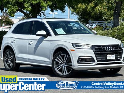 Used 2020 Audi Q5 e Prestige w/ Prestige Package