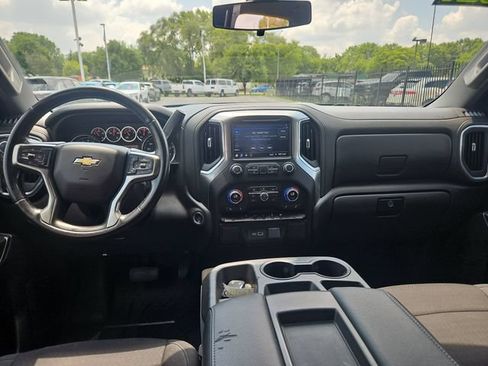 Used 2021 Chevrolet Silverado 1500 LT w/ Bed Protection Package AWD/4WD image 13