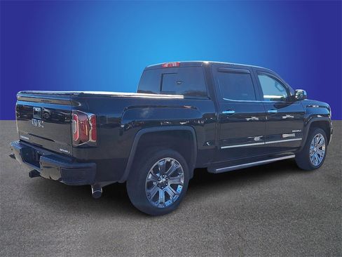Used 2018 GMC Sierra 1500 Denali w/ Denali Ultimate Package image 4